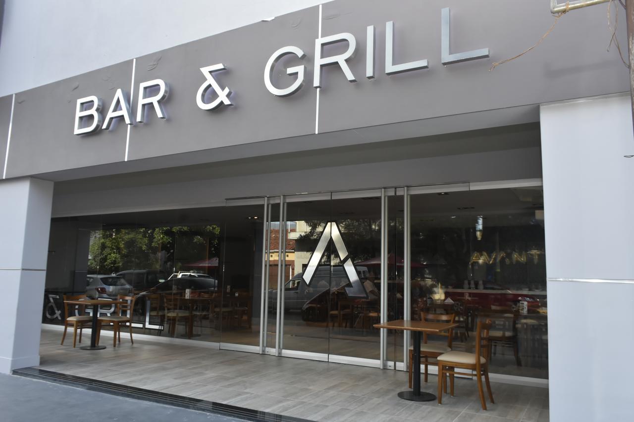 Avant Park Hotel La Rioja Luaran gambar