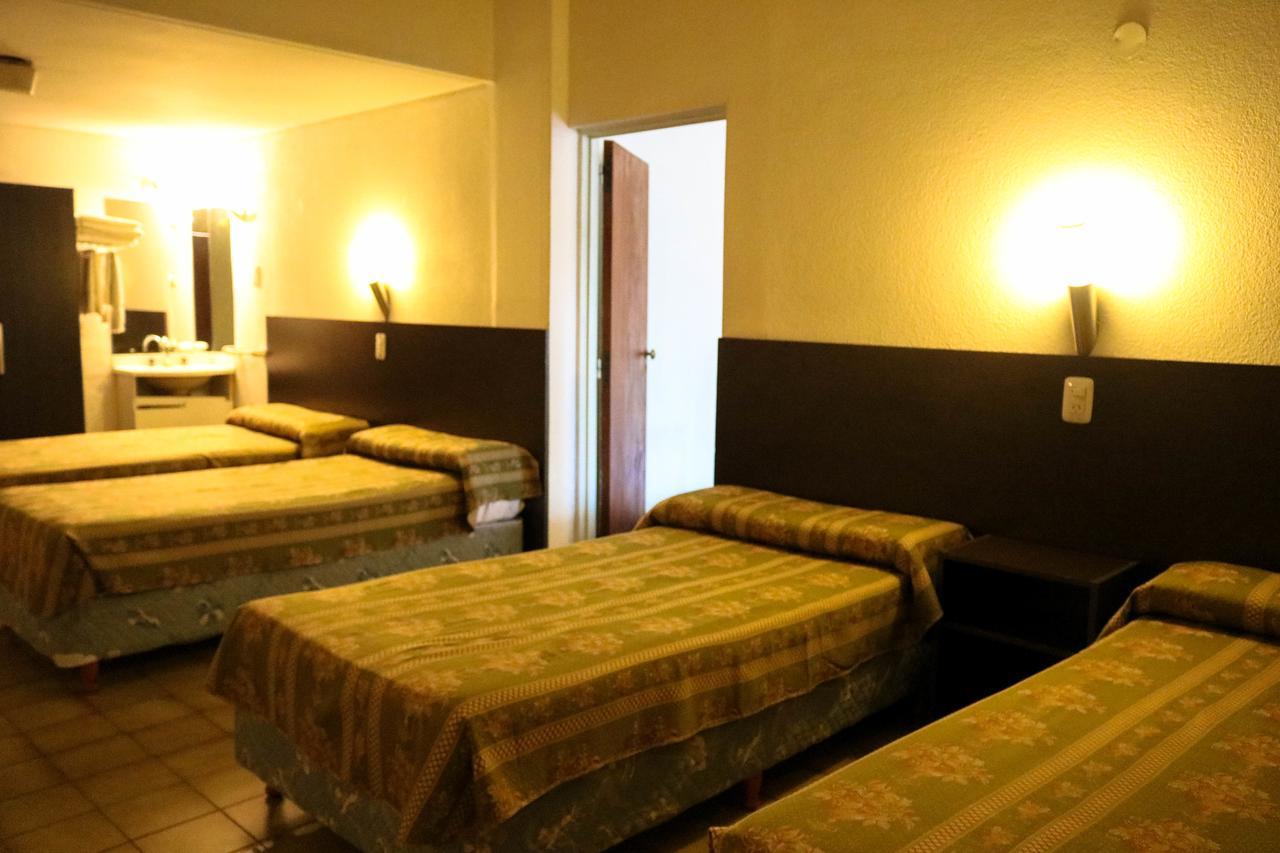 Avant Park Hotel La Rioja Luaran gambar